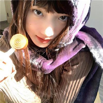 跳舞的红色公交